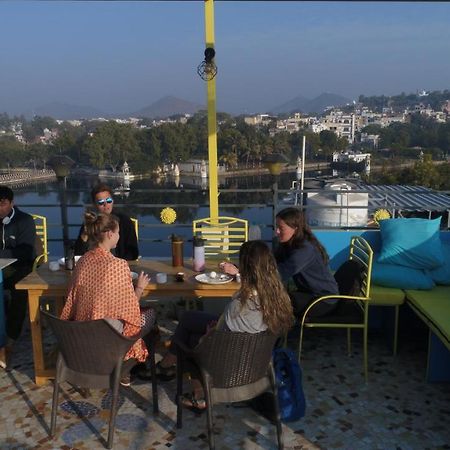 Whereabout Hostel Udaipur Exterior foto